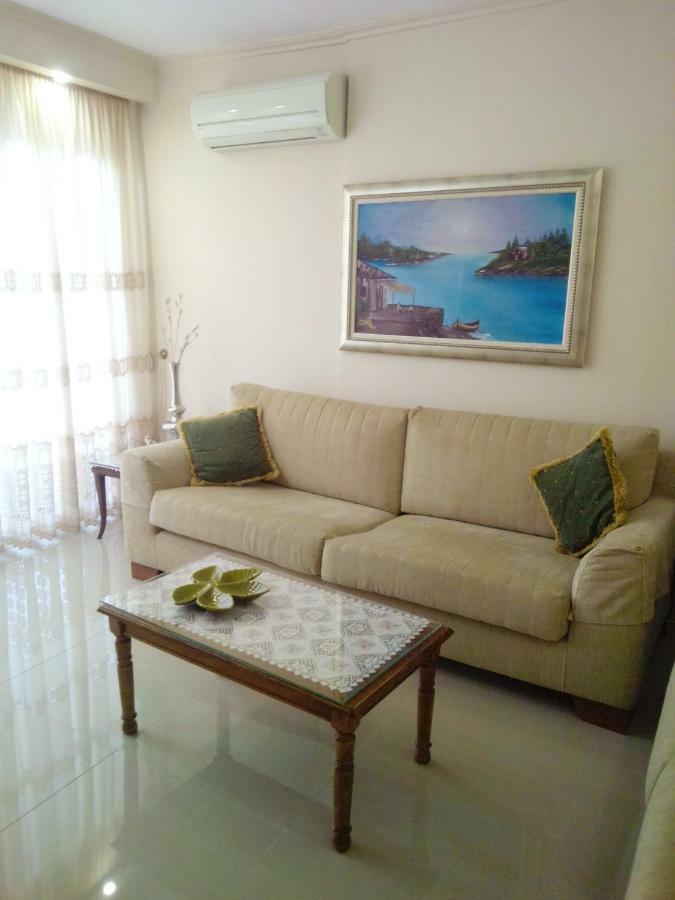 Appartement Maria'S Garden House à Flogita Extérieur photo